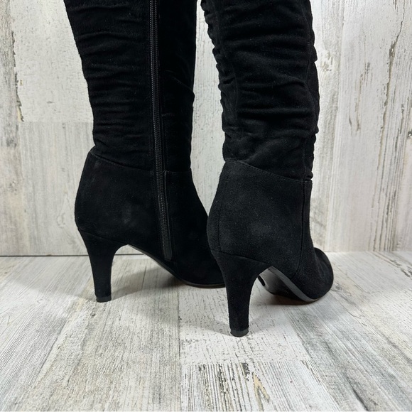 Boutique Black Suede High Heel Knee-High Boots with Ruched Detailing #901 - Picture 5 of 13